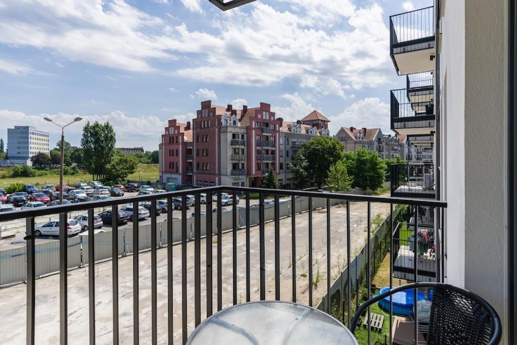 Апартаменти Nowoczesne Studio Przy Warcie Познань Екстер'єр фото